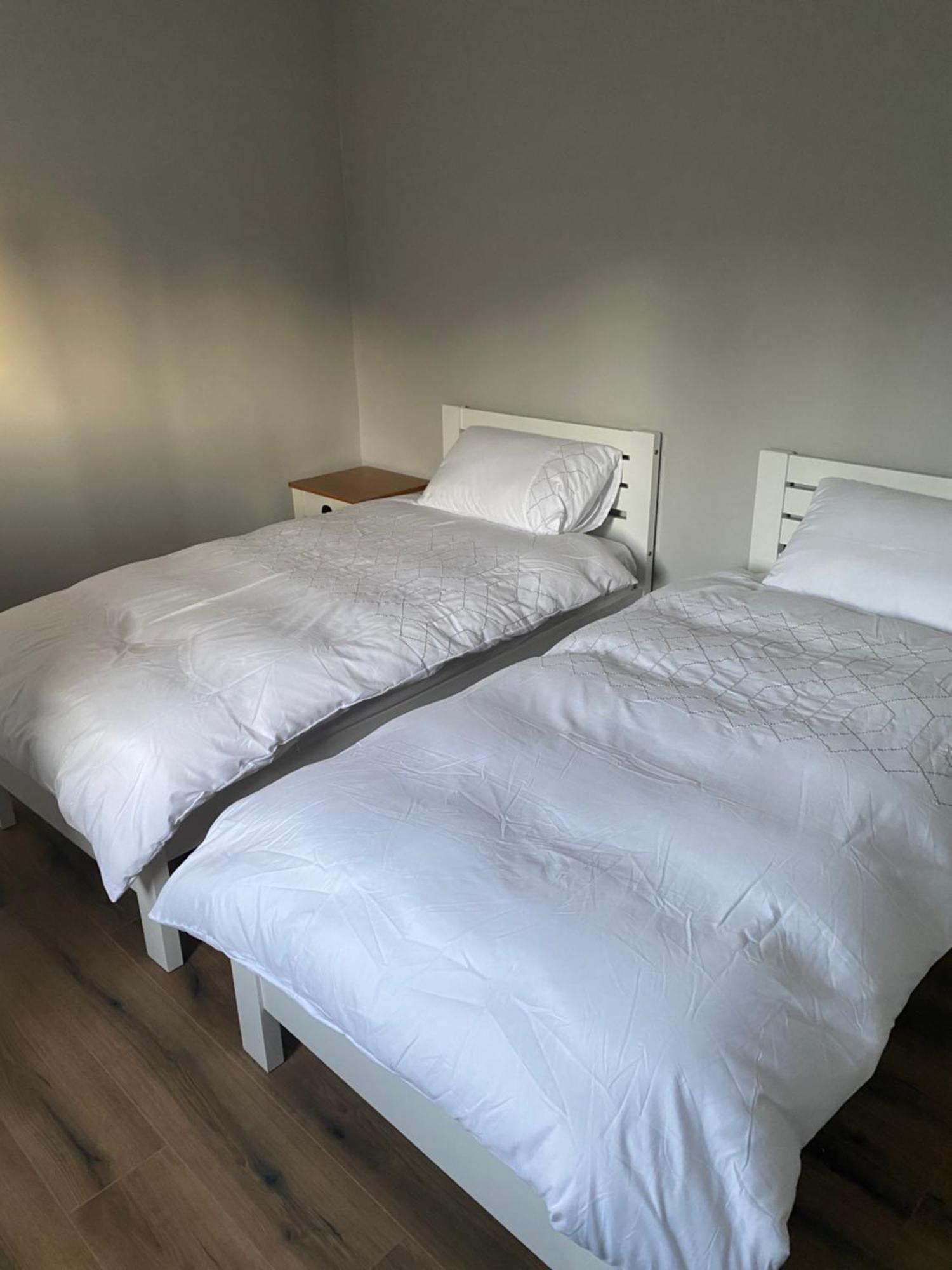 Killyfole Lakeside Lodges Corranny Ngoại thất bức ảnh